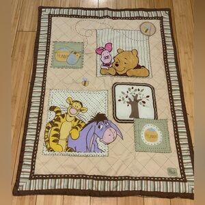 VTG Disney Winnie the Pooh Quilt - Crib